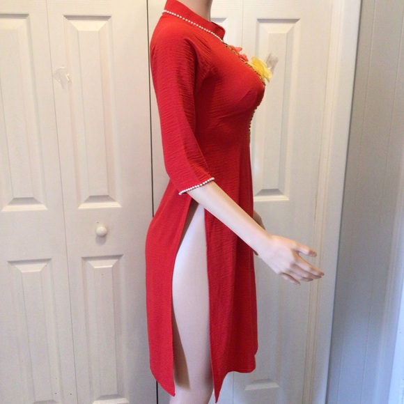 Womens Fashion Red Beaded Ethnic Half Sleeve Faux Flower Kurta Top Size Large - Picture 4 of 9